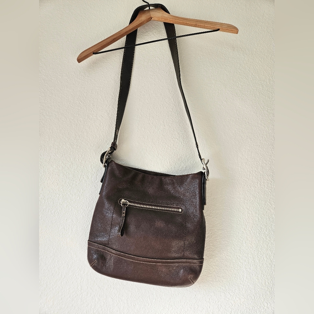 Coach dark brown leather crosdbody bag
